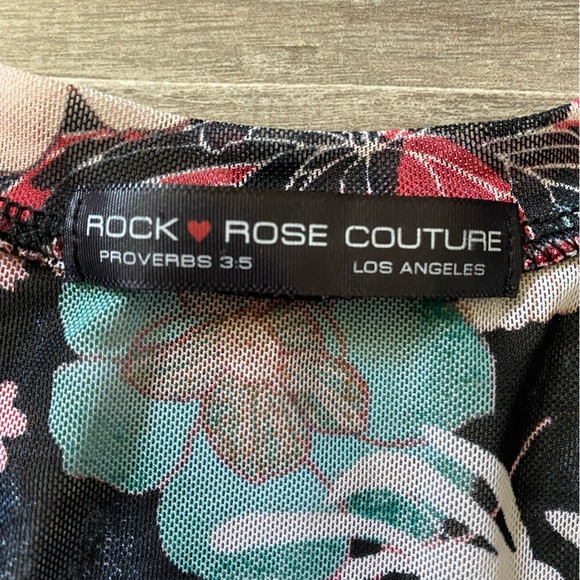 Woman’s Sheer Top - Picture 2 of 3